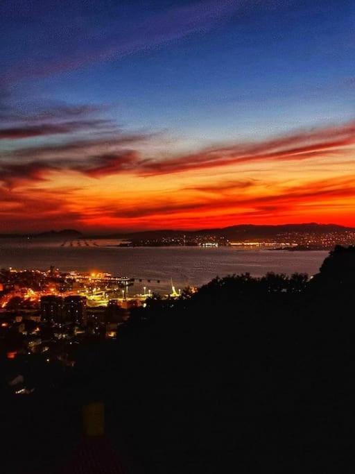 Piso Con Preciosas Vistas De Vigoアパートメント エクステリア 写真